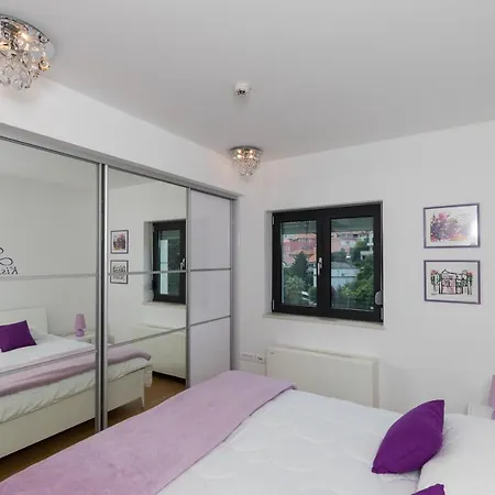Apartment Clouds - Two Bedroom With Balcony And City View Dubrovnik